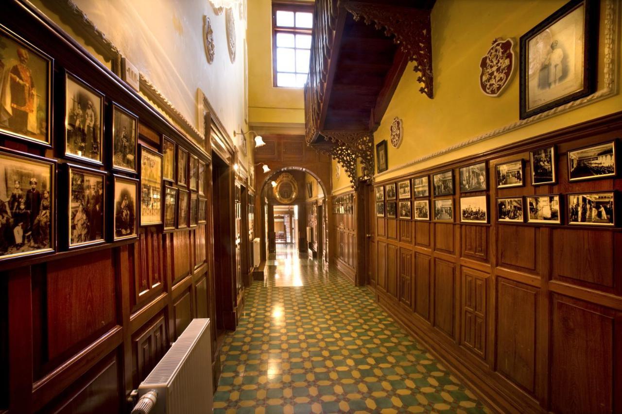 Welcomheritage Fernhills Royal Palace ウーティ エクステリア 写真