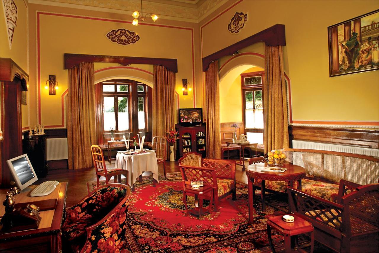 Welcomheritage Fernhills Royal Palace ウーティ エクステリア 写真